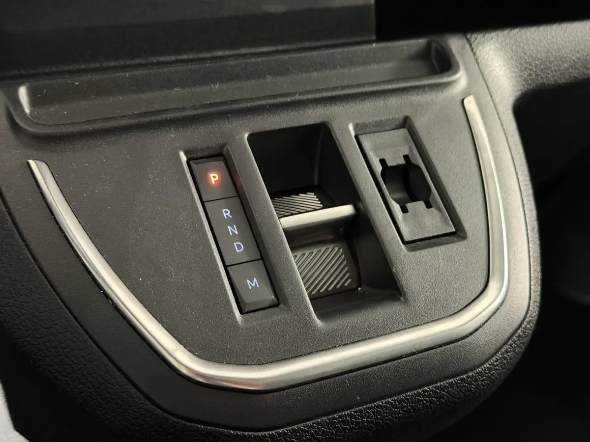 2.0 BlueHDI 145 S&S L3 | BPM VRIJ | DIRECT LEVERBAAR | Automaat | Cruise Control |Lichtmetalen velgen 17Inch | Houten Laadvloer