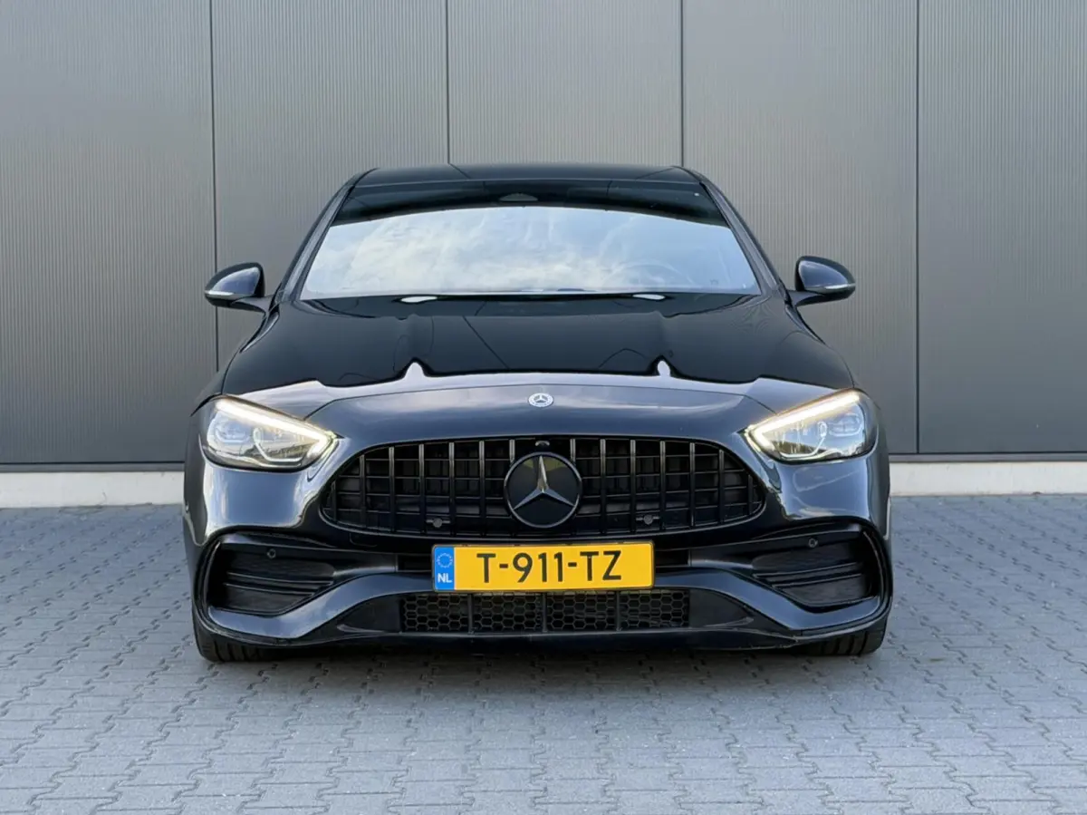 180 AMG Line Burmester - Premium Sfeer - Groot Navi - Night Pakket
