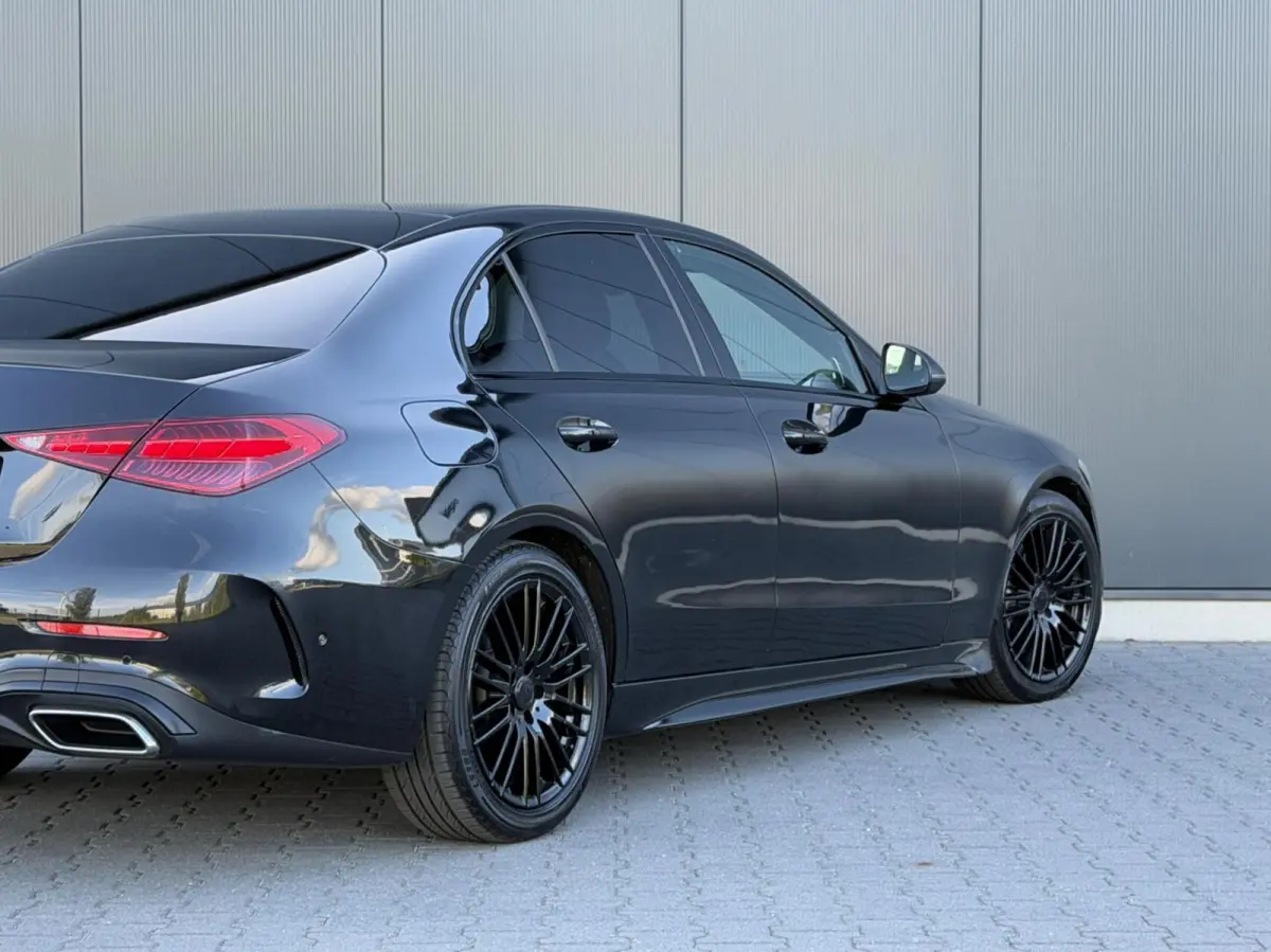 180 AMG Line Burmester - Premium Sfeer - Groot Navi - Night Pakket
