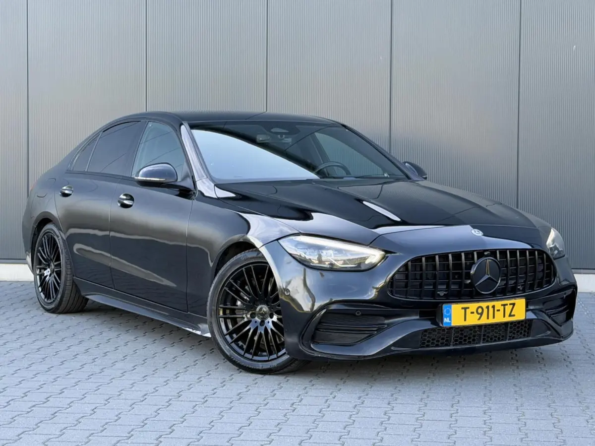180 AMG Line Burmester - Premium Sfeer - Groot Navi - Night Pakket