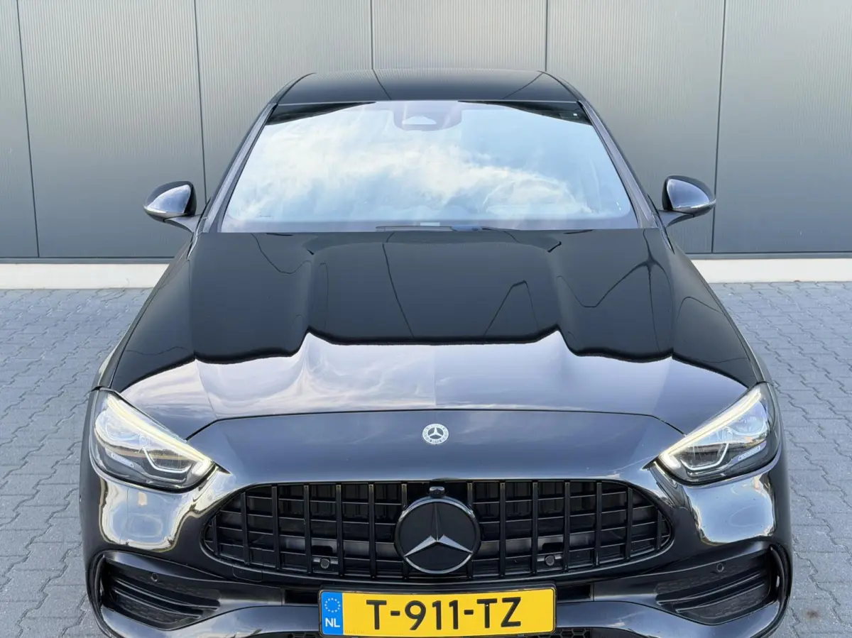 180 AMG Line Burmester - Premium Sfeer - Groot Navi - Night Pakket