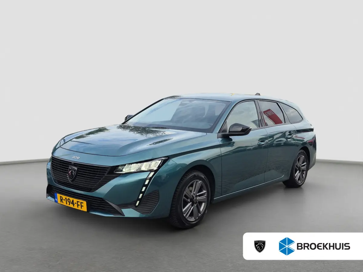1.2 PureTech Active Pack Business | Stoelverwarming | Trekhaak | Distributie vervangen | LED | Carplay/android auto |