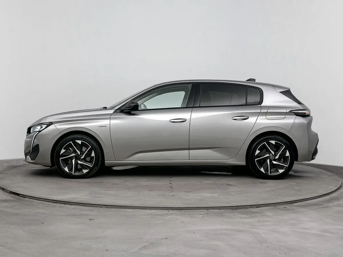 Plug-in Hybrid 180pk Allure | Navigatie | Camera | CarPlay | Dodehoekbewaking | Adaptieve Cruise Control
