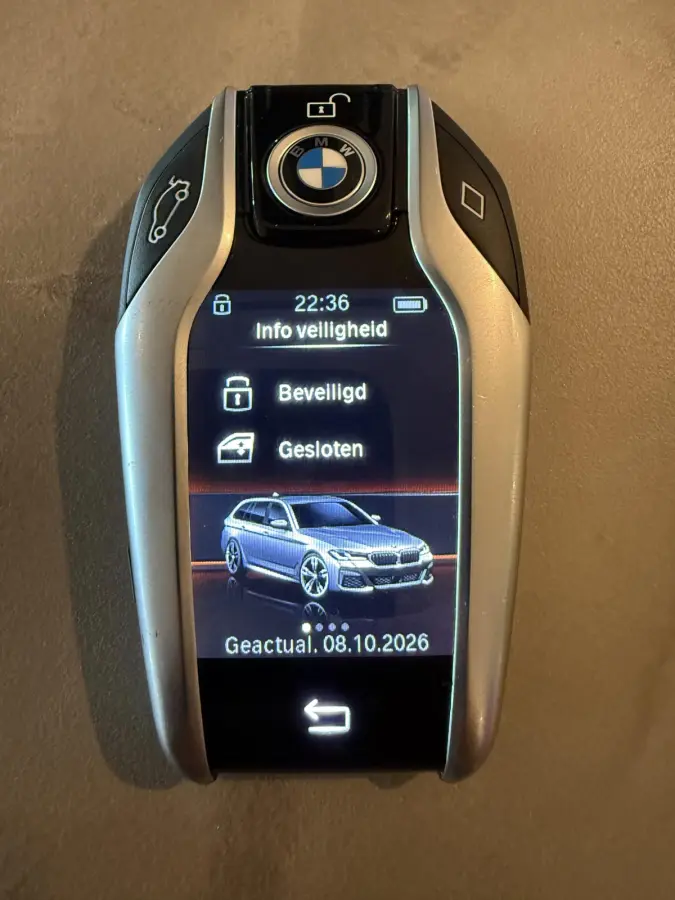 530e High Executive Onderhoud tot 2-2029 of 143.000km incl.