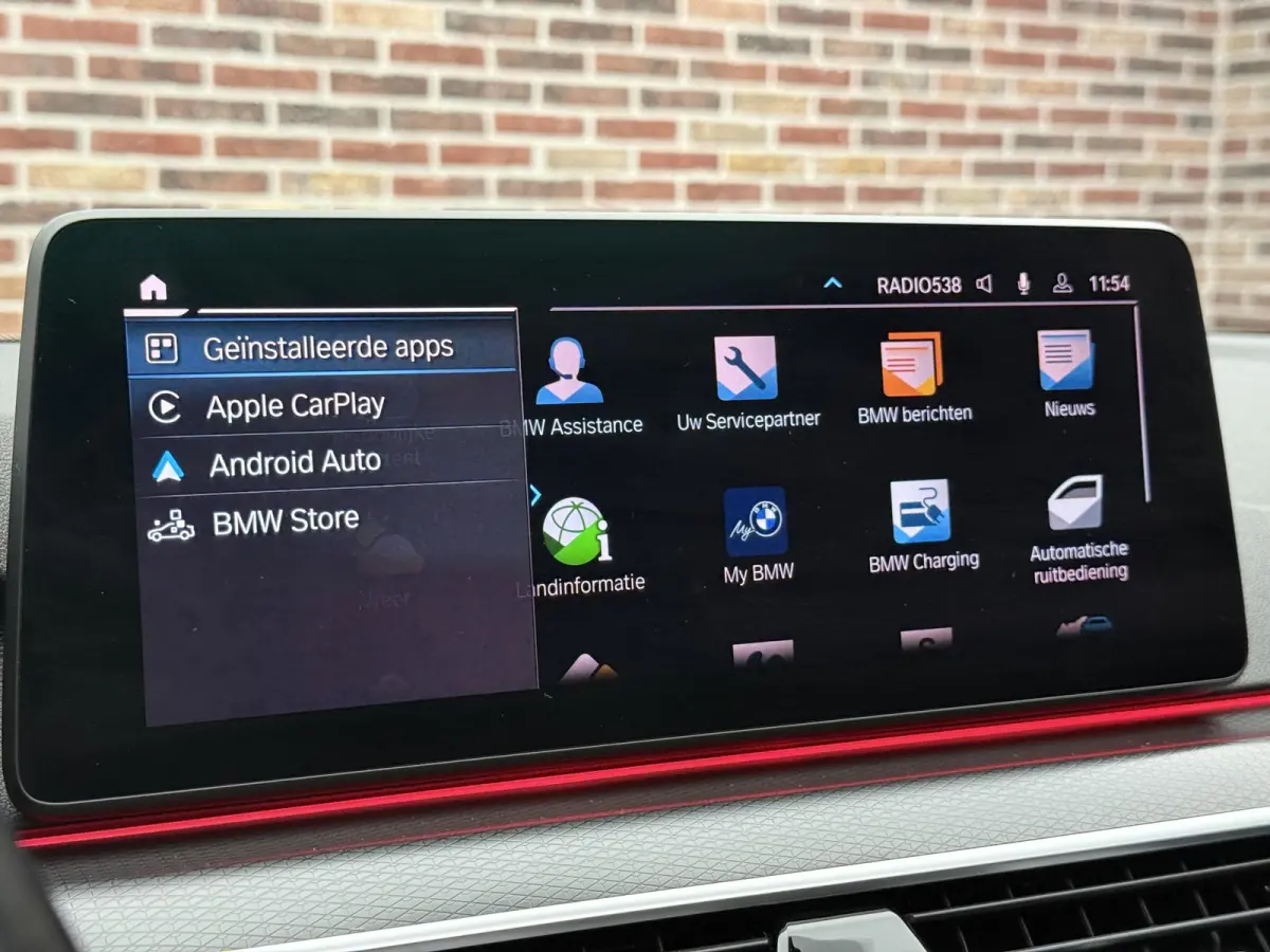 530e High Executive Onderhoud tot 2-2029 of 143.000km incl.