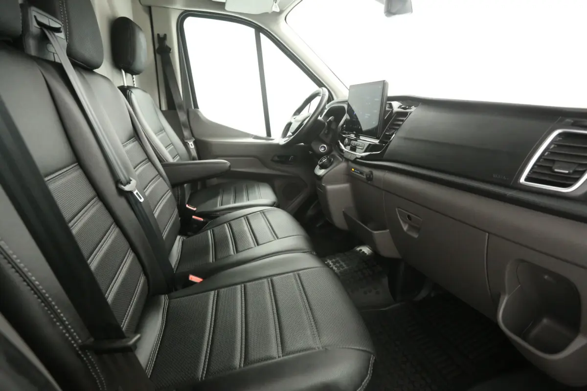 L2H2 68 kWh 184PK | Snelladen | SOH 97% | Clima | Cruise | Carplay | 3 Zits | Navi | Parkeersens.