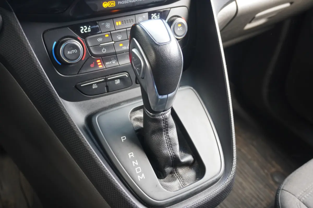 Limited 1.5 EcoBlue 120PK L2 Automaat EURO 6 - AC/Climate - Navi - Cruise - €8.900,- Excl.