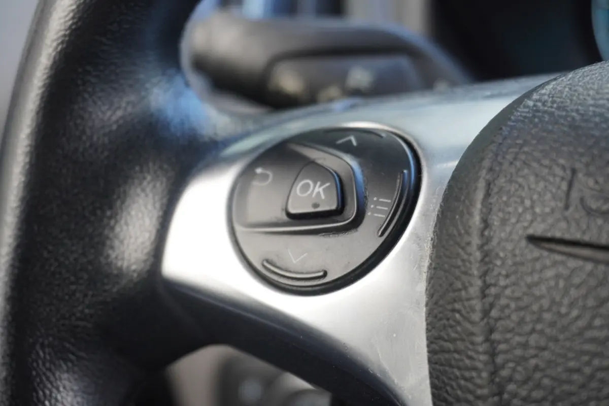 Limited 1.5 EcoBlue 120PK L2 Automaat EURO 6 - AC/Climate - Navi - Cruise - €8.900,- Excl.