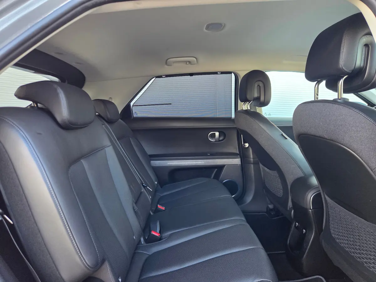 Connect+ 77.4 kWh Cruise control adaptief / Apple Carplay/Android Auto / Achteruitrijcamera / keyless entry/start