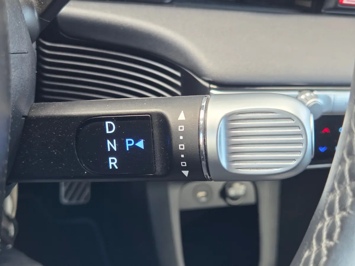 Connect+ 77.4 kWh Cruise control adaptief / Apple Carplay/Android Auto / Achteruitrijcamera / keyless entry/start