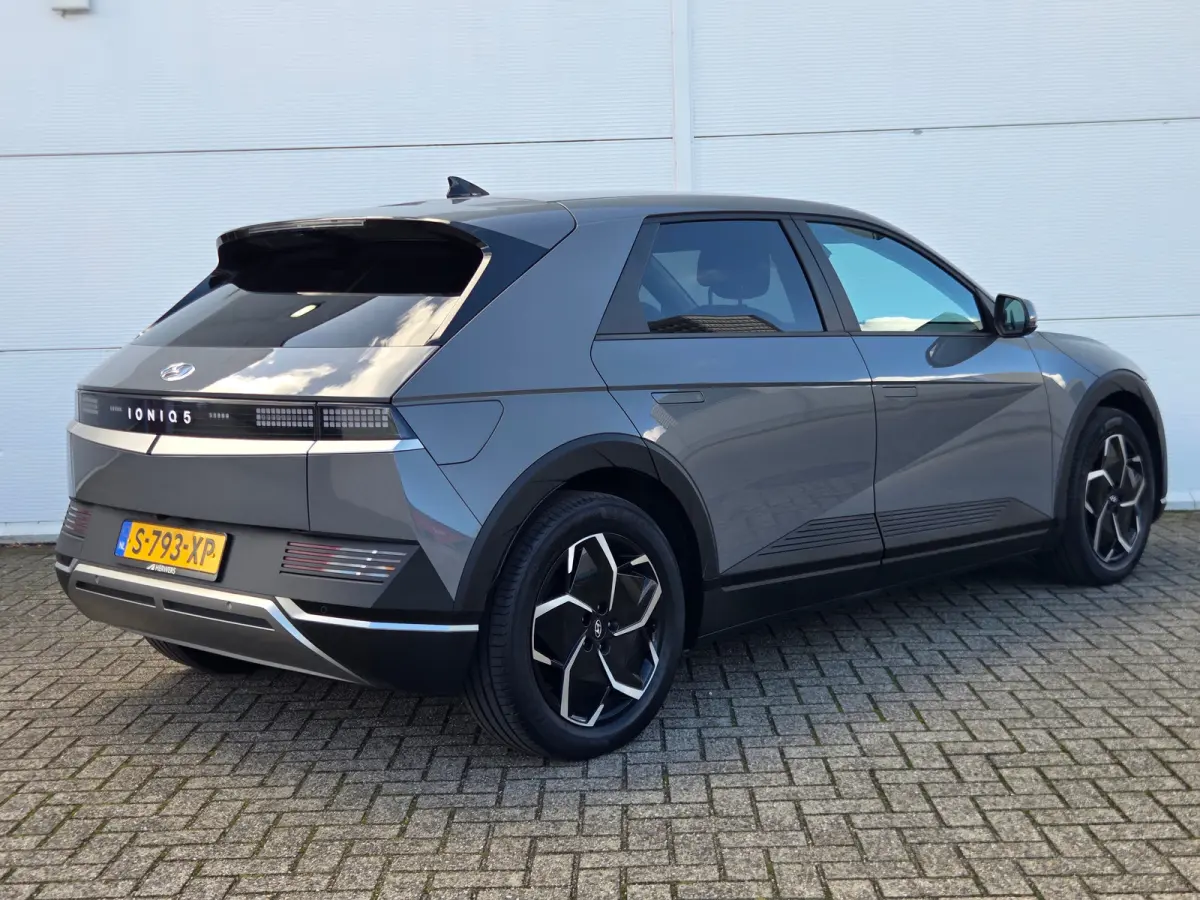 Connect+ 77.4 kWh Cruise control adaptief / Apple Carplay/Android Auto / Achteruitrijcamera / keyless entry/start