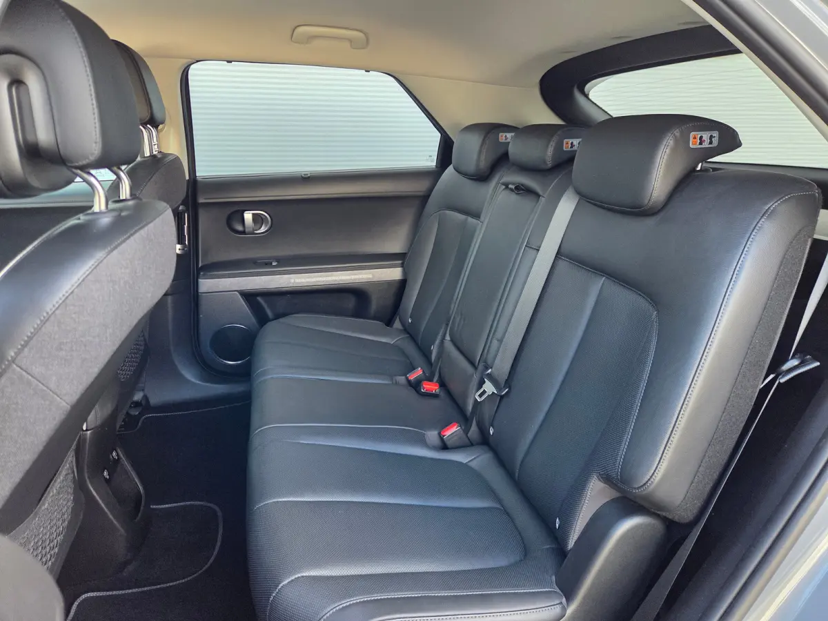 Connect+ 77.4 kWh Cruise control adaptief / Apple Carplay/Android Auto / Achteruitrijcamera / keyless entry/start