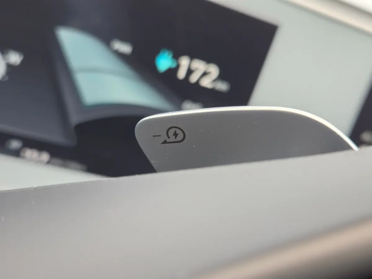 Connect+ 77.4 kWh Cruise control adaptief / Apple Carplay/Android Auto / Achteruitrijcamera / keyless entry/start