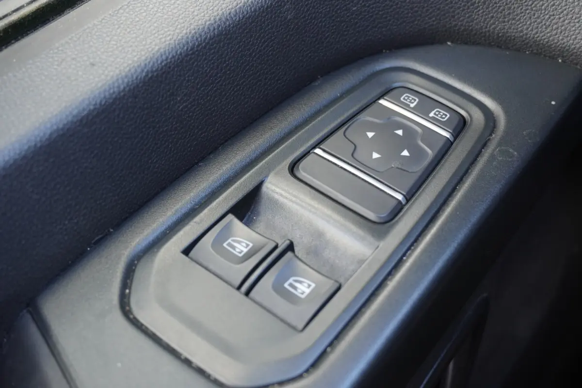2.0 dCi 150PK Automaat EURO 6 - Airco - Navi - Cruise - €20.950,- Excl.