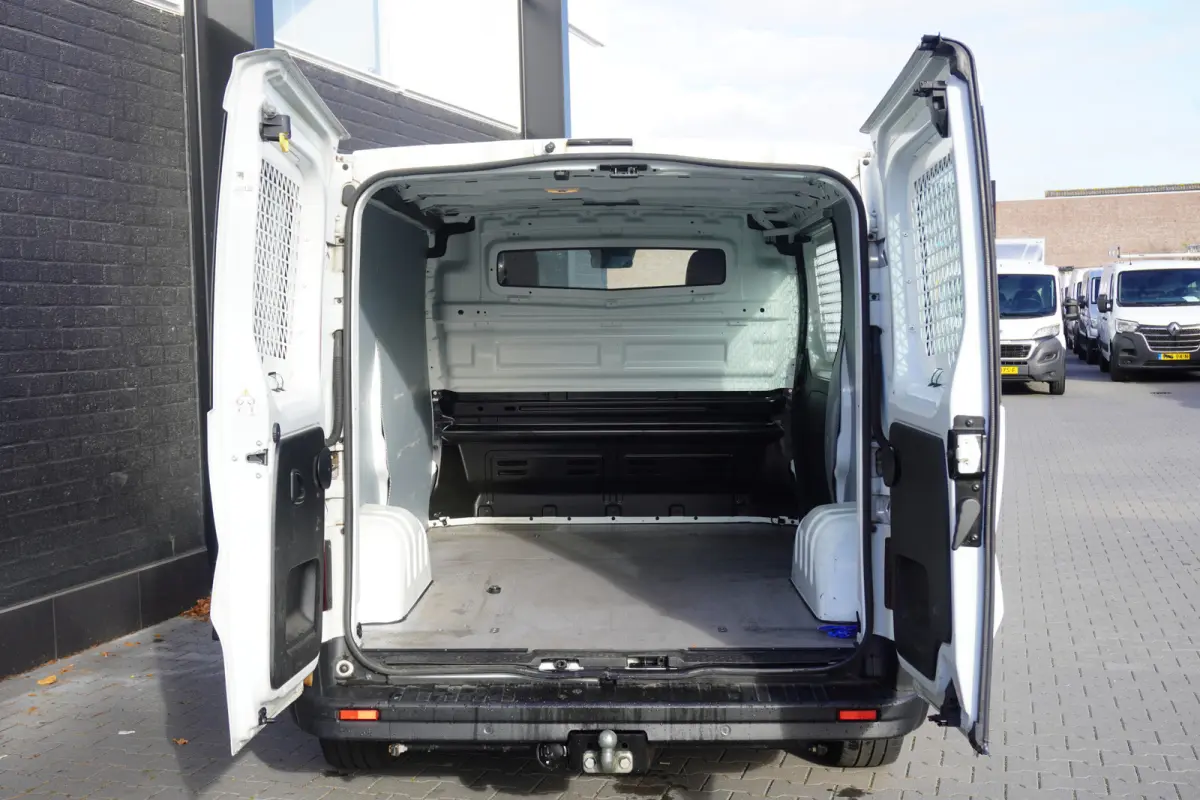 2.0 dCi 150PK Automaat EURO 6 - Airco - Navi - Cruise - €20.950,- Excl.