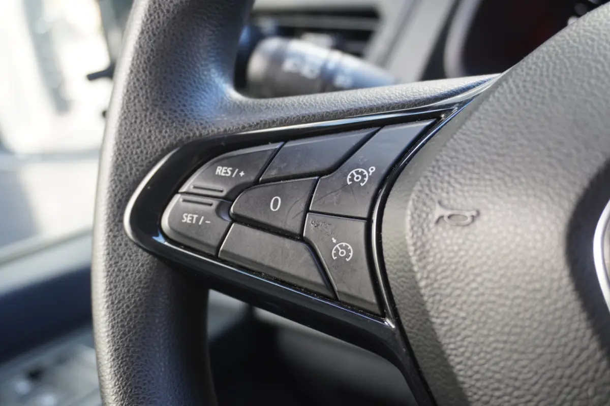 2.0 dCi 150PK Automaat EURO 6 - Airco - Navi - Cruise - €20.950,- Excl.