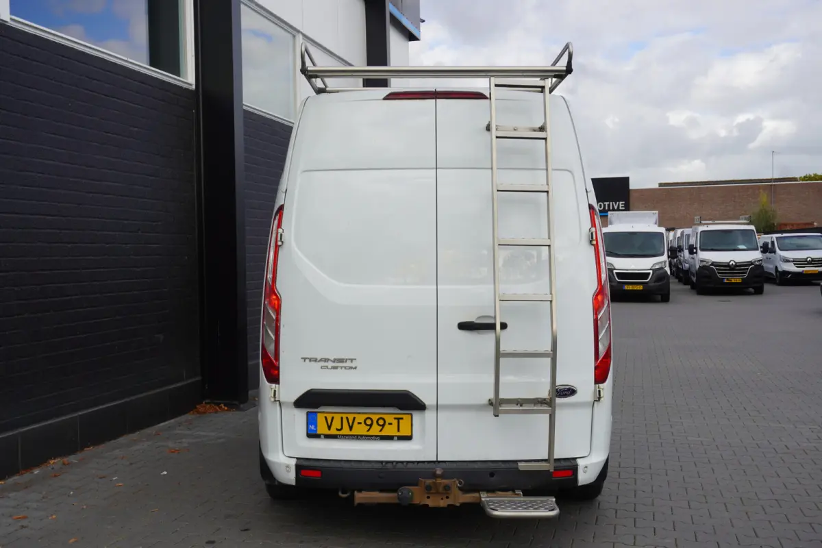 2.0 TDCI Dubbel Cabine L2H2 EURO 6 - Airco - Cruise - PDC - €17.900,- Excl.