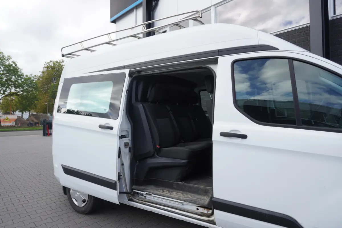 2.0 TDCI Dubbel Cabine L2H2 EURO 6 - Airco - Cruise - PDC - €17.900,- Excl.