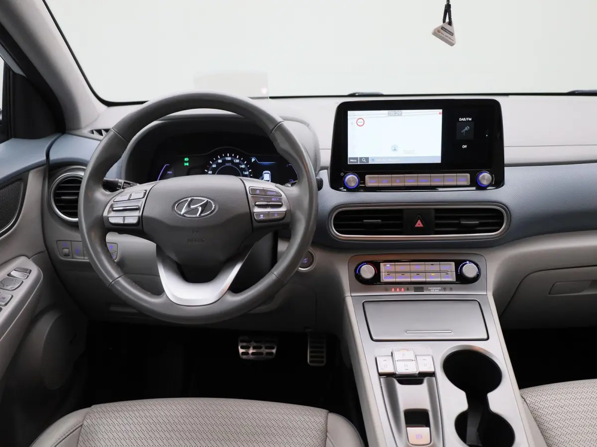 EV Fashion 64 kWh | SOH 100% | Apple Carplay / Android Auto | Lederen Bekleding | KRELL Audio | Head-Up Display |