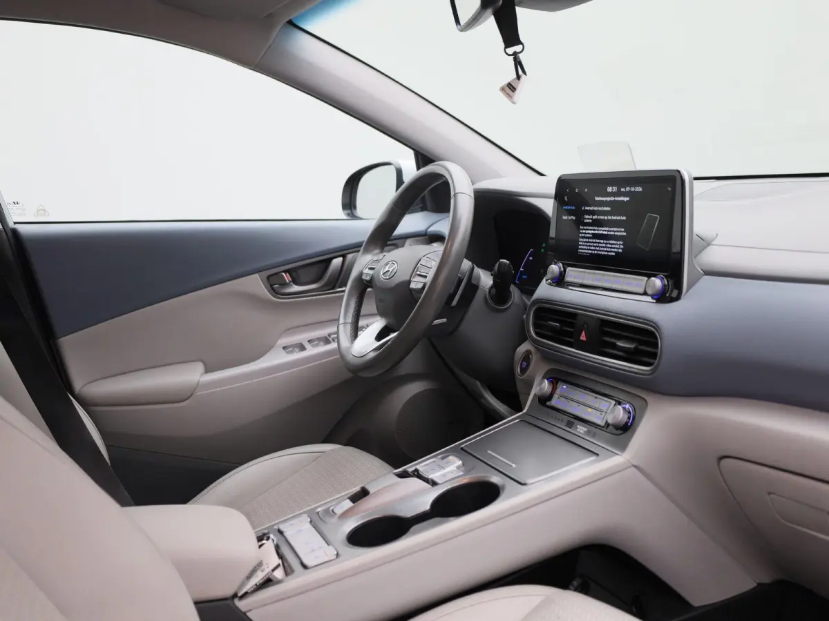 EV Fashion 64 kWh | SOH 100% | Apple Carplay / Android Auto | Lederen Bekleding | KRELL Audio | Head-Up Display |