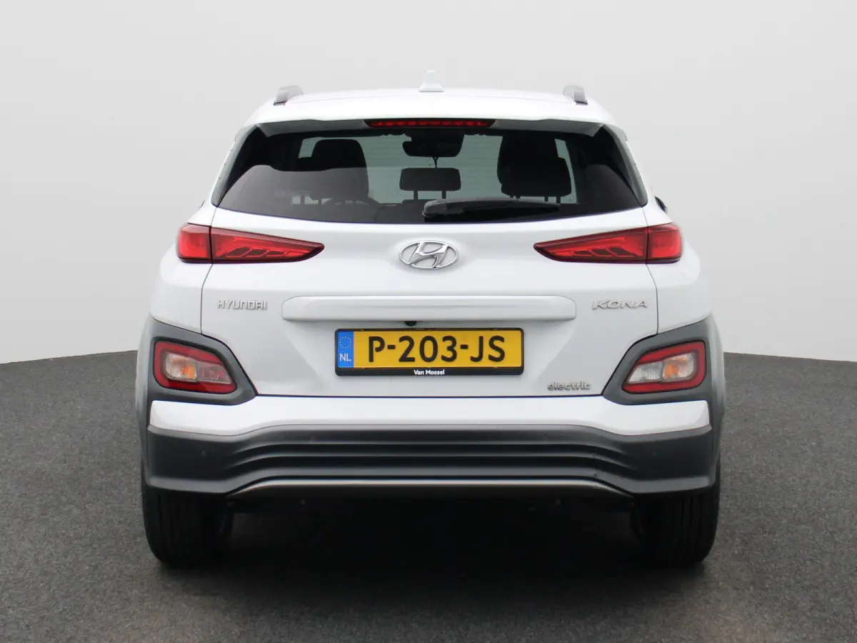 EV Fashion 64 kWh | SOH 100% | Apple Carplay / Android Auto | Lederen Bekleding | KRELL Audio | Head-Up Display |