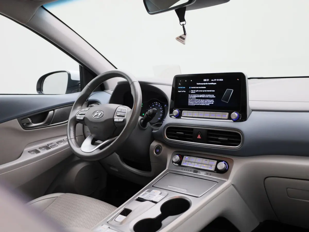 EV Fashion 64 kWh | SOH 100% | Apple Carplay / Android Auto | Lederen Bekleding | KRELL Audio | Head-Up Display |