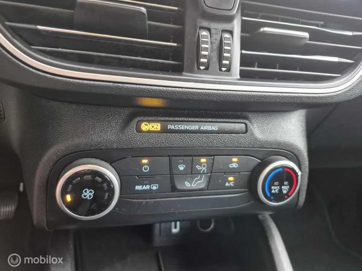 1.0 EcoBoost Trend Edition |LED|Navi|T.haak