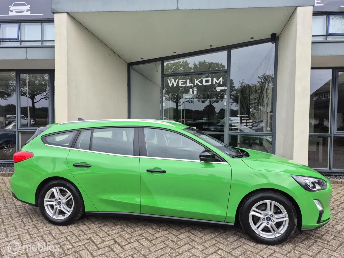1.0 EcoBoost Trend Edition |LED|Navi|T.haak