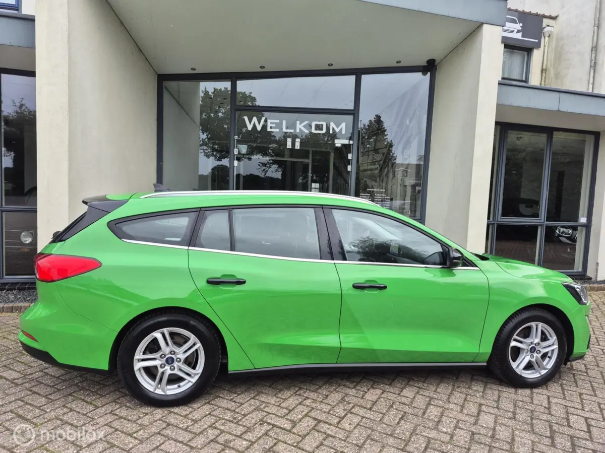 1.0 EcoBoost Trend Edition |LED|Navi|T.haak