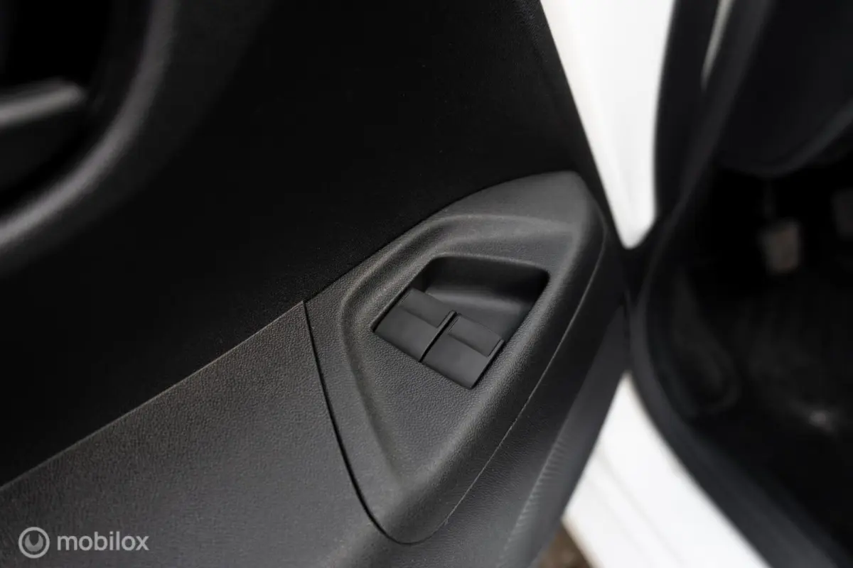 1.0 VTi Shine |Stoelverwarming|Camera|Carplay