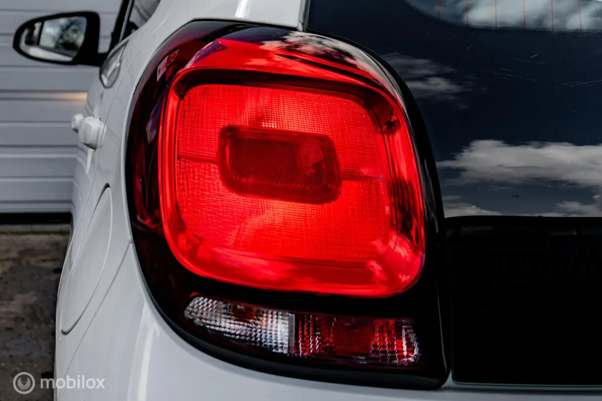 1.0 VTi Shine |Stoelverwarming|Camera|Carplay
