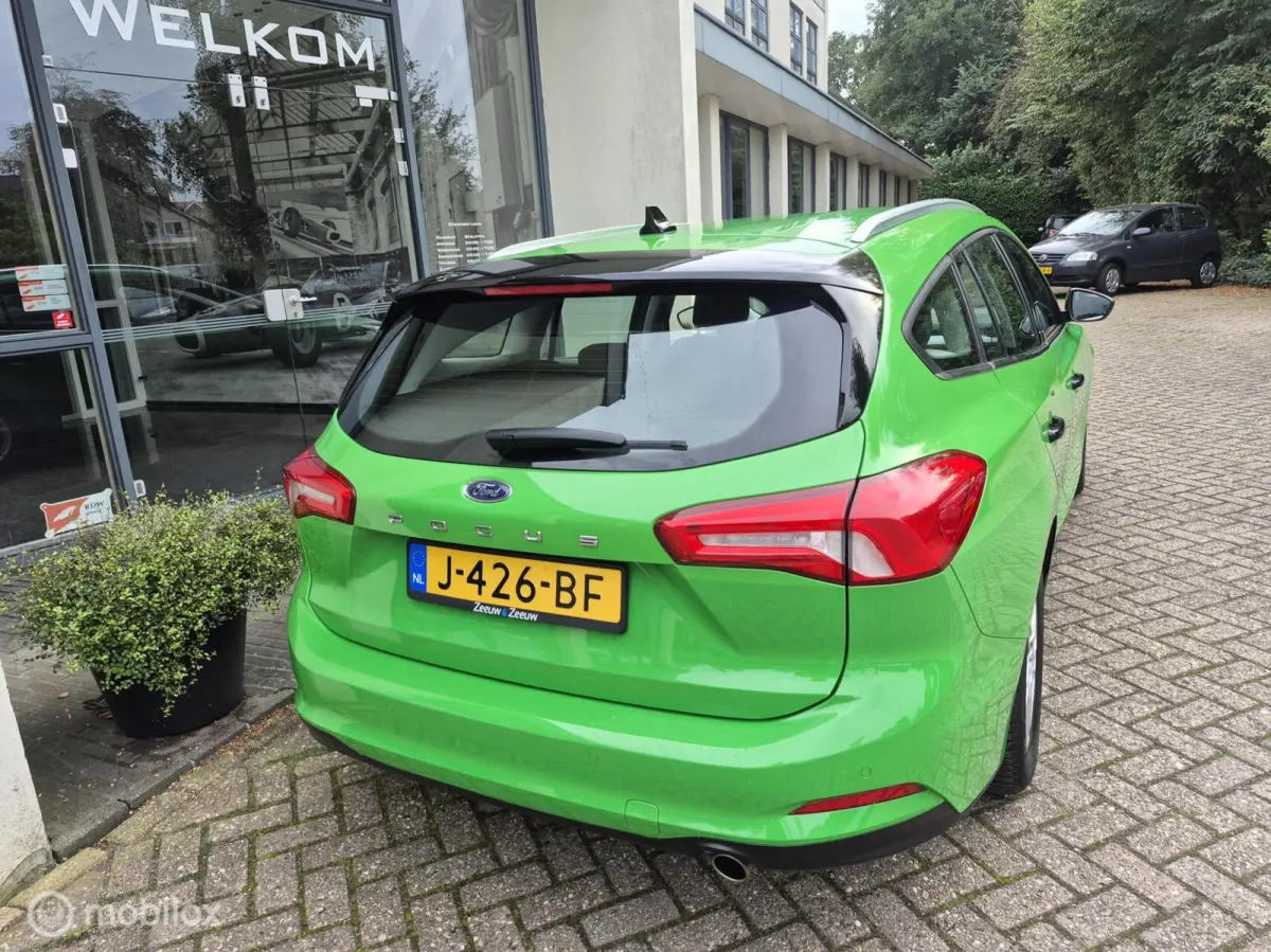 1.0 EcoBoost Trend Edition Navi|T.haak|LED