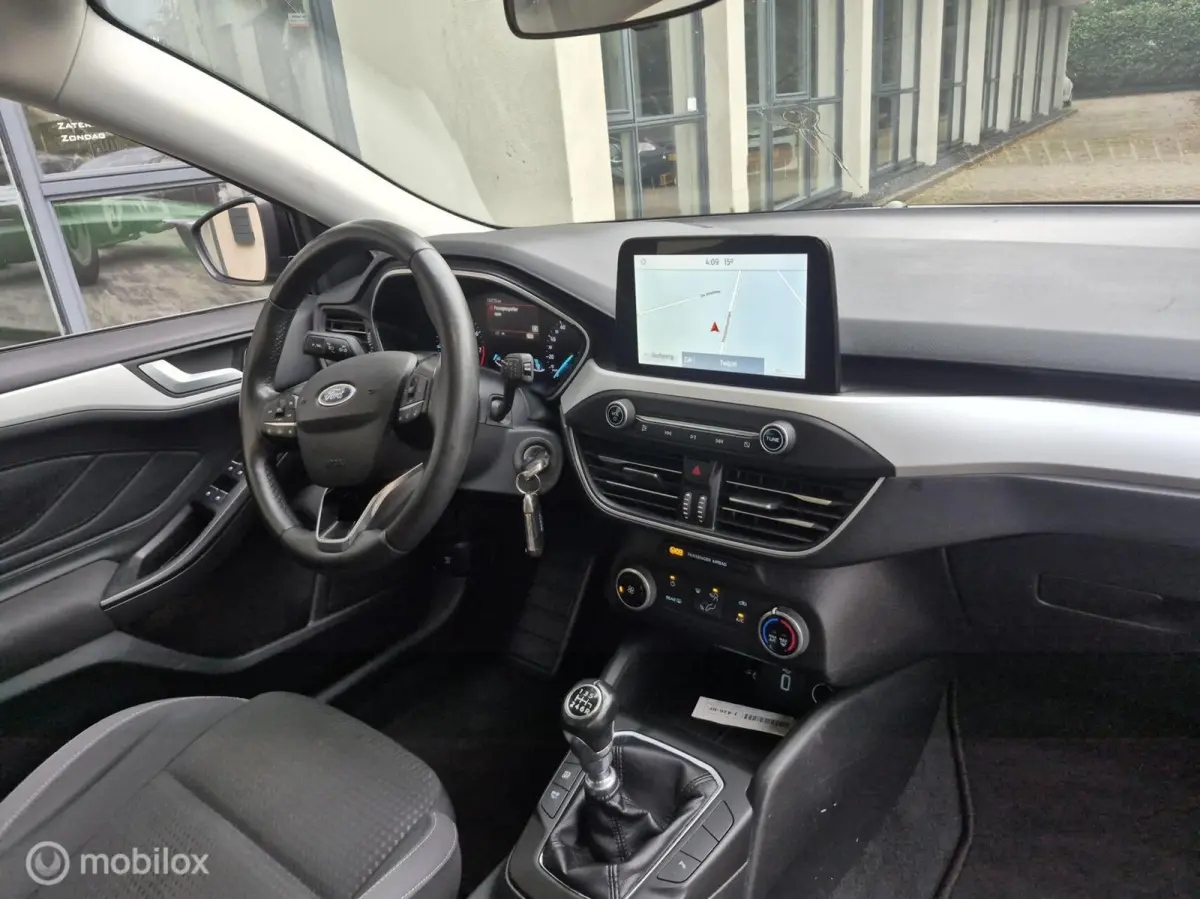 1.0 EcoBoost Trend Edition Navi|T.haak|LED