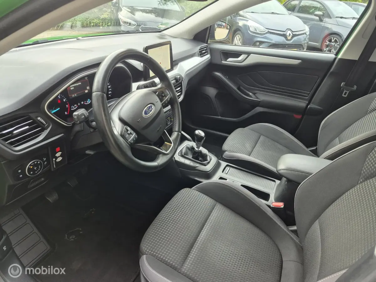 1.0 EcoBoost Trend Edition Navi|T.haak|LED