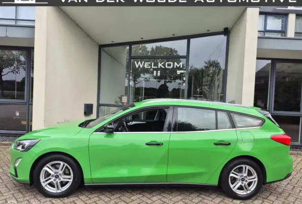 1.0 EcoBoost Trend Edition Navi|T.haak|LED