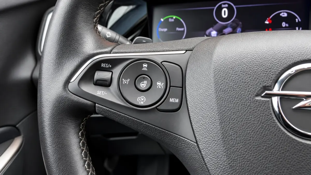 1.6 Turbo PHEV 225PK Ultimate SOH 97% Winterpack Alcantara Trekhaak Camera Navigatie