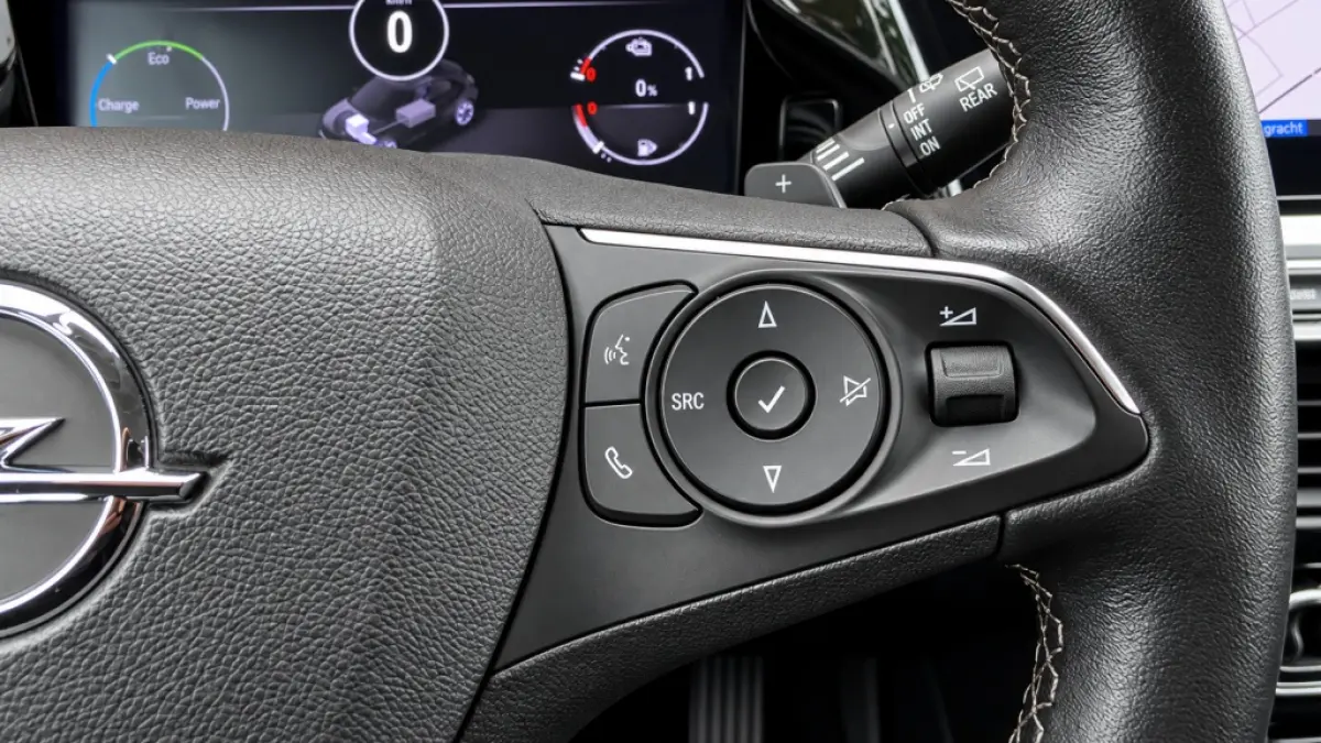 1.6 Turbo PHEV 225PK Ultimate SOH 97% Winterpack Alcantara Trekhaak Camera Navigatie