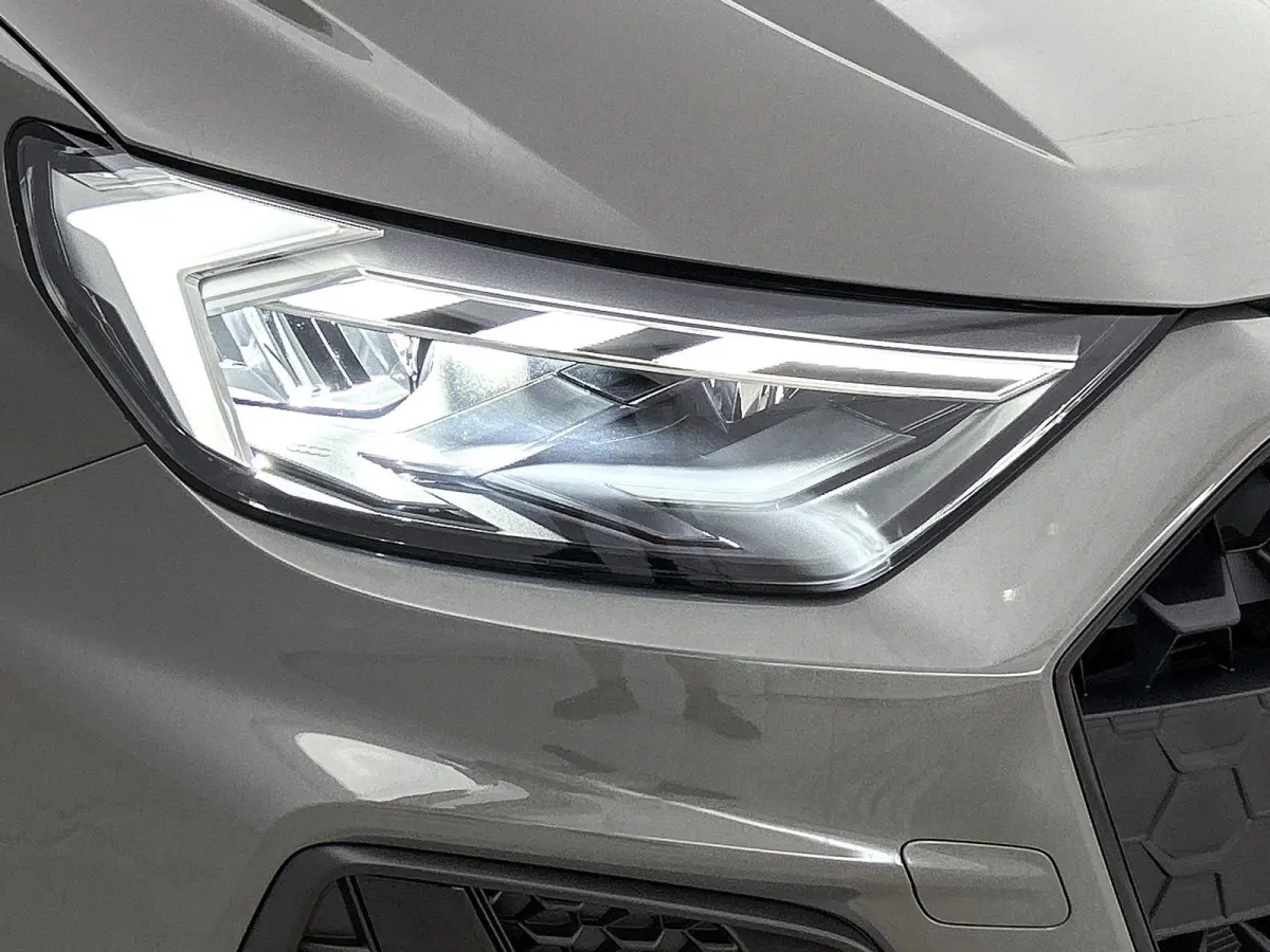 25 TFSI S edition Demo