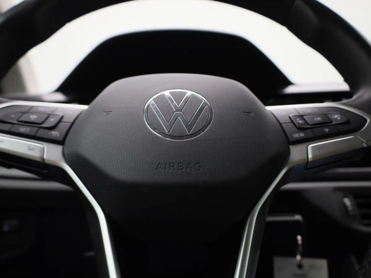 1.0 TSI Life Business 95 PK | Navigatie | Parkeersensoren | Stoelverwarming | Adaptive Cruise Control | Apple Carplay | Android Auto | Digital Cockpit Pro | Climate Control |