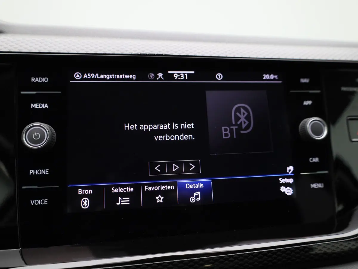 1.0 TSI Life Business 95 PK | Navigatie | Parkeersensoren | Stoelverwarming | Adaptive Cruise Control | Apple Carplay | Android Auto | Digital Cockpit Pro | Climate Control |