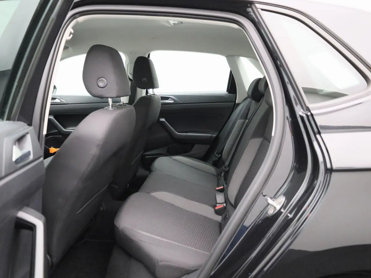 1.0 TSI Life Business 95 PK | Navigatie | Parkeersensoren | Stoelverwarming | Adaptive Cruise Control | Apple Carplay | Android Auto | Digital Cockpit Pro | Climate Control |