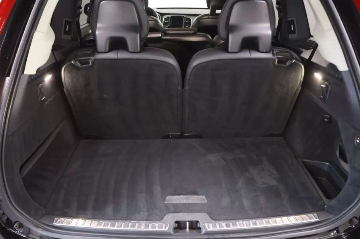 2.0 T5 AWD Momentum | Leder | Trekhaak