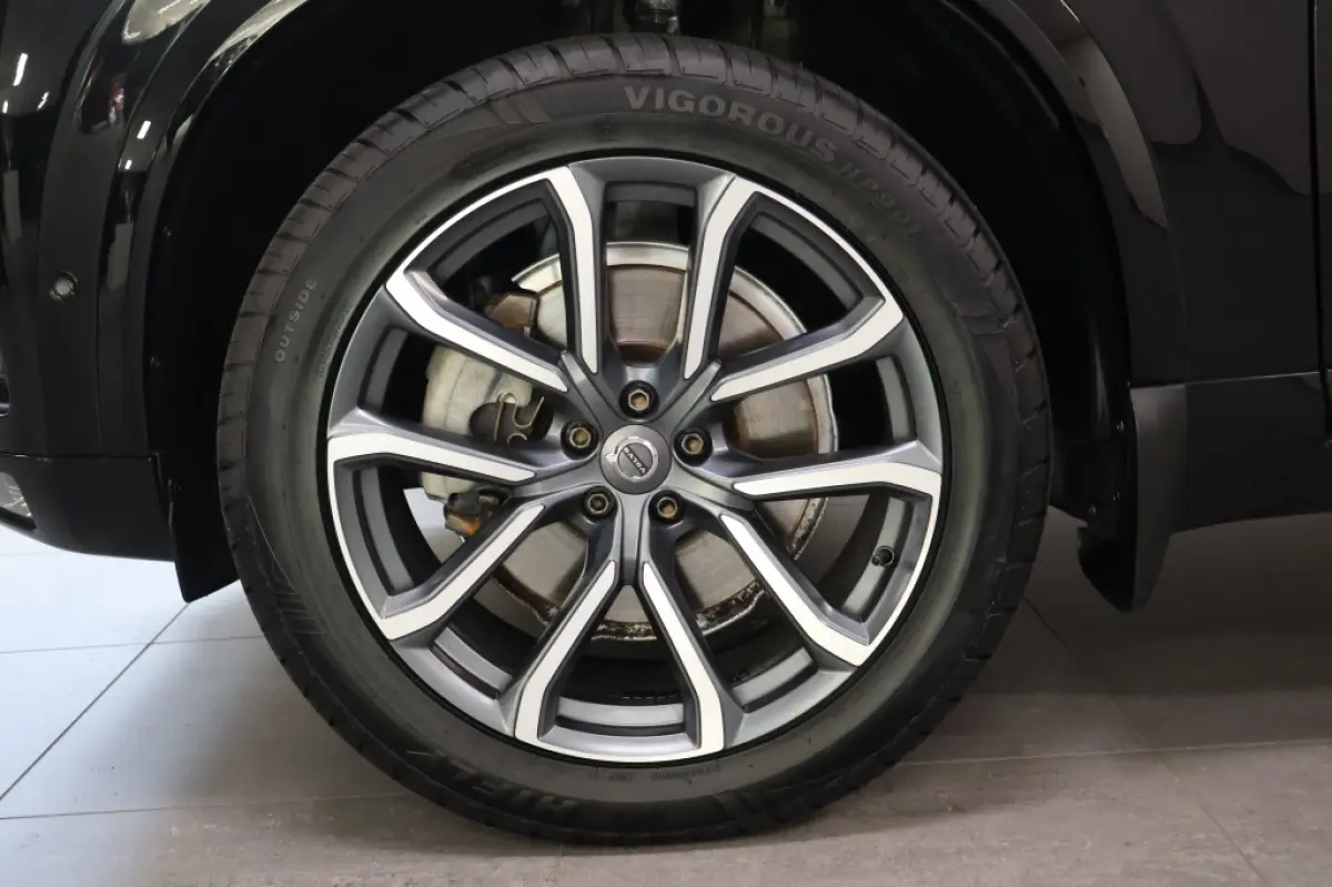 2.0 T5 AWD Momentum | Leder | Trekhaak