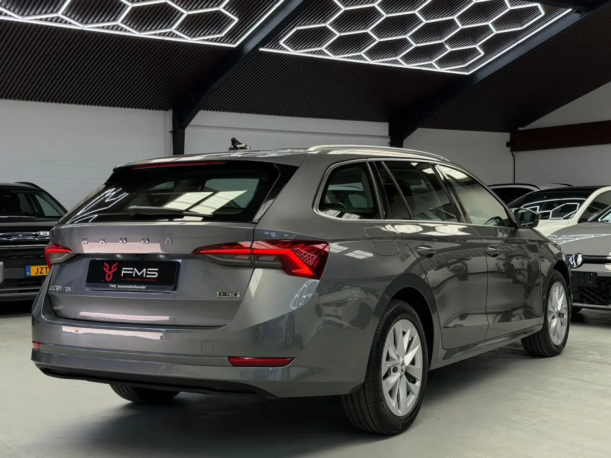 1.5 e-TSI CarPlay Camera