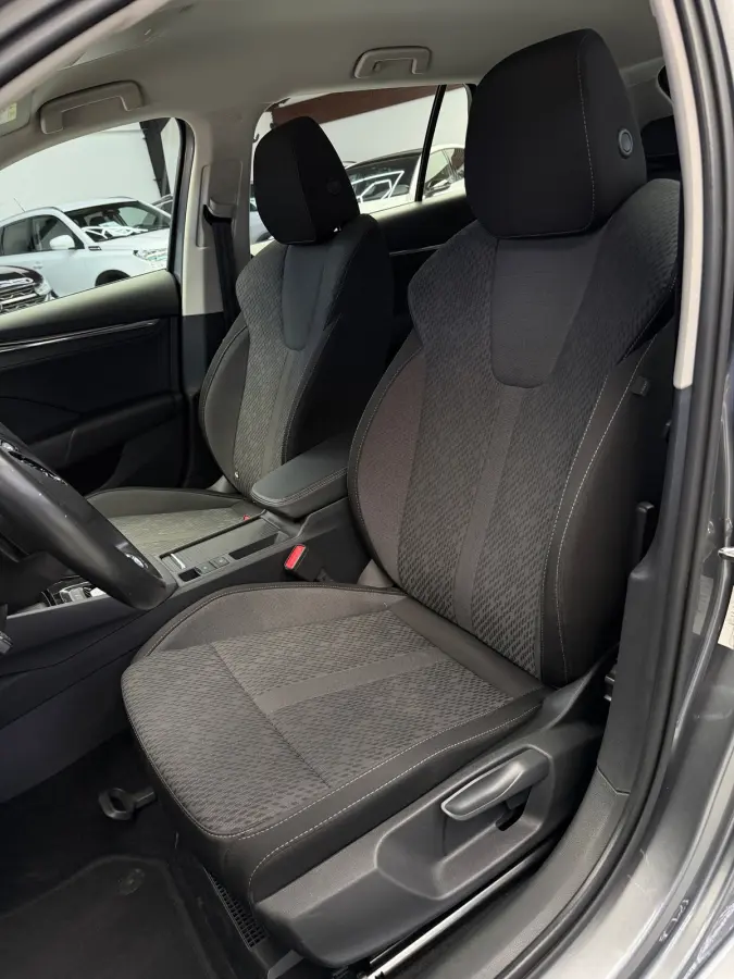 1.5 e-TSI CarPlay Camera