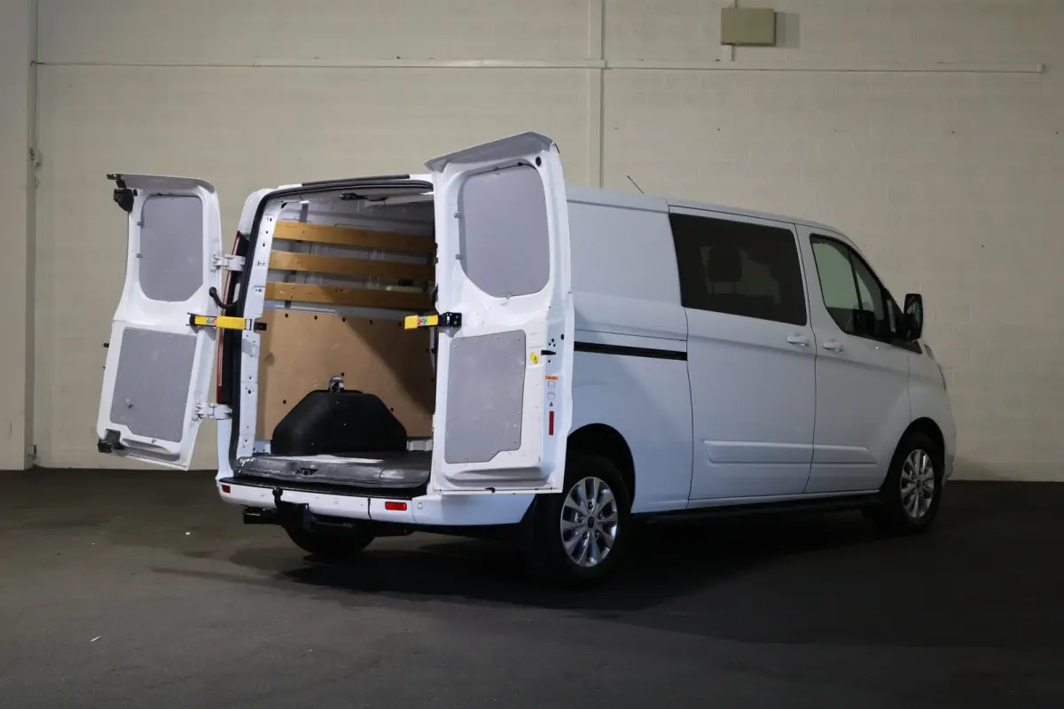 2.0 TDCI L2H1 Limited DC Automaat Airco Trekhaak