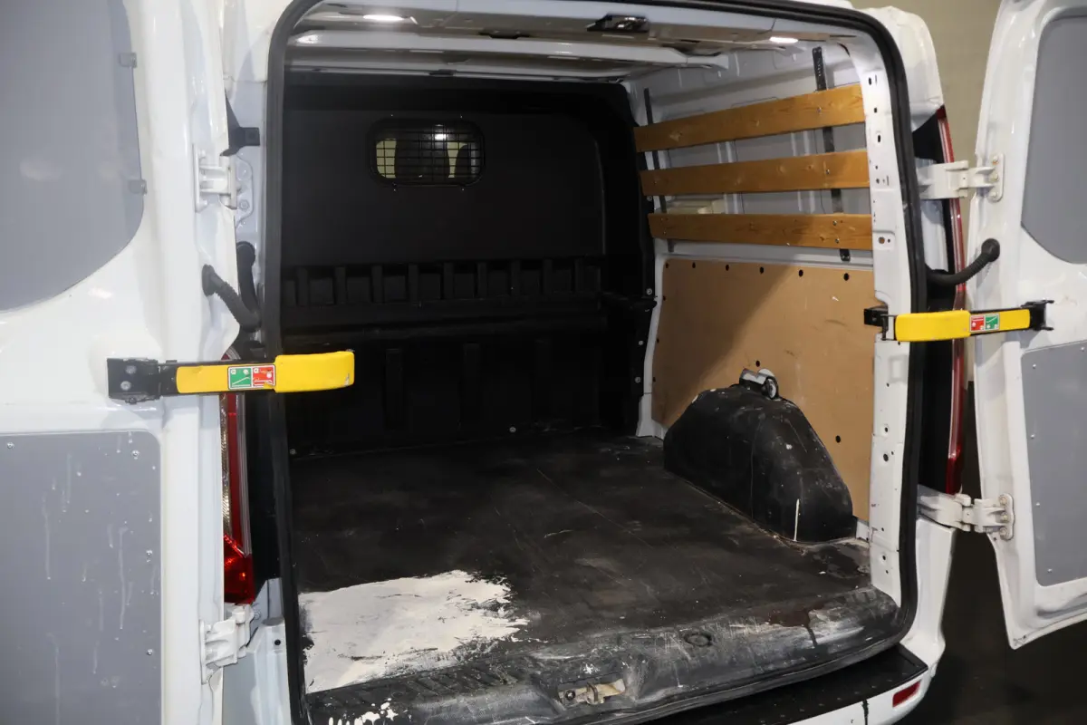 2.0 TDCI L2H1 Limited DC Automaat Airco Trekhaak