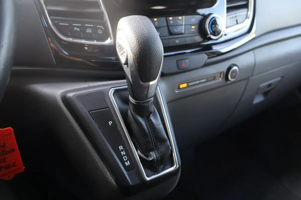2.0 TDCI L2H1 Limited DC Automaat Airco Trekhaak