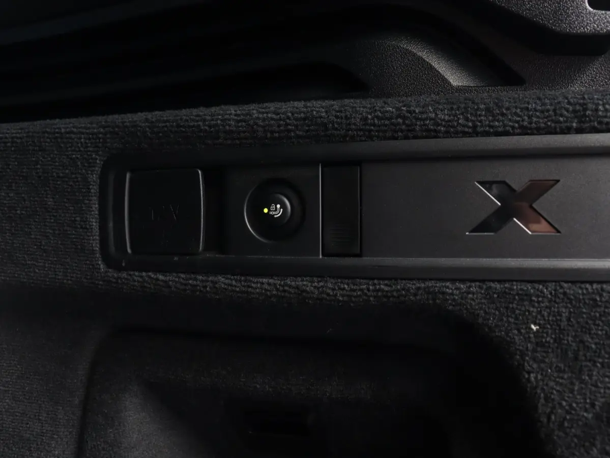 xDrive50e | SoH 100% | M Sportpakket Pro | Panodak | Trekhaak | Driving Assistant Prof. | M Multifunctionele Stoelen | Harman Kardon | Stoelmassage | Soft Close | M-Performance | 22'' LMV