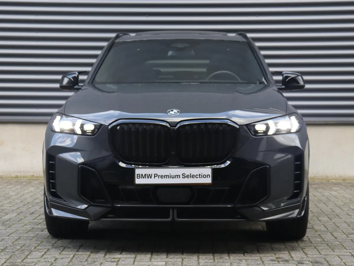 xDrive50e | SoH 100% | M Sportpakket Pro | Panodak | Trekhaak | Driving Assistant Prof. | M Multifunctionele Stoelen | Harman Kardon | Stoelmassage | Soft Close | M-Performance | 22'' LMV